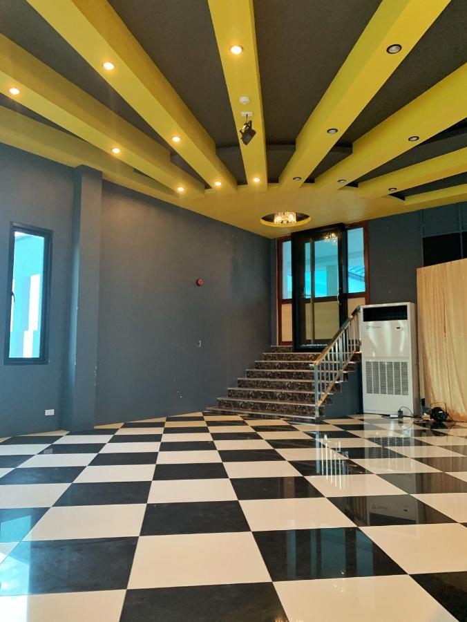 Marlin Hotel Surat Thani Exterior foto